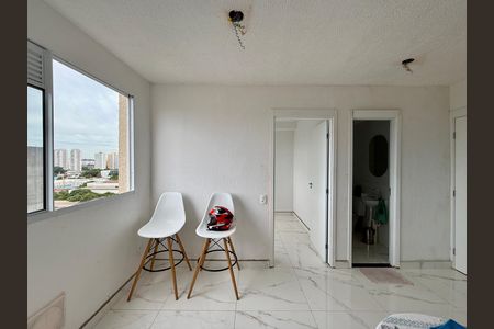 Apartamento à venda com 30m², 2 quartos e sem vaga Apartamento à venda com 30m², 2 quartos e sem vagaSala