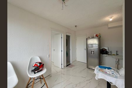Sala de apartamento para alugar com 2 quartos, 30m² em Jardim Caravelas, São Paulo
