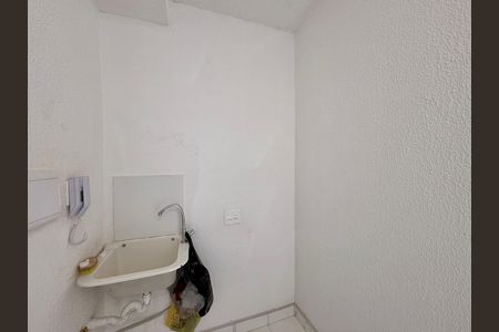 Apartamento à venda com 30m², 2 quartos e sem vaga Apartamento à venda com 30m², 2 quartos e sem vagaÁrea de Serviço