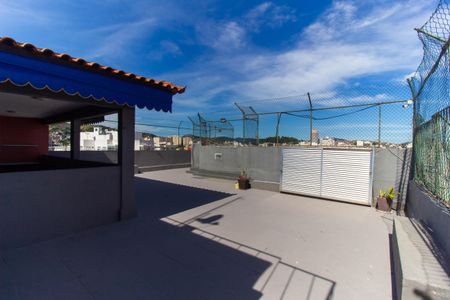 Apartamento à venda com 80m², 2 quartos e sem vagaÁrea externa