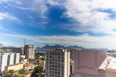 Apartamento à venda com 80m², 2 quartos e sem vagaVista 