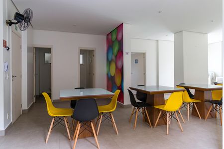 Apartamento à venda com 49m², 2 quartos e 1 vaga