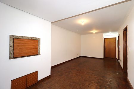 Apartamento para alugar com 84m², 2 quartos e 1 vagaSala