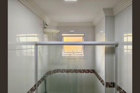 Banheiro de apartamento para alugar com 2 quartos, 92m² em Cidade Ocian, Praia Grande