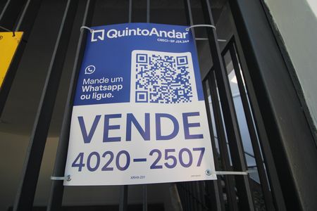 Casa à venda com 179m², 3 quartos e 2 vagasPlaca