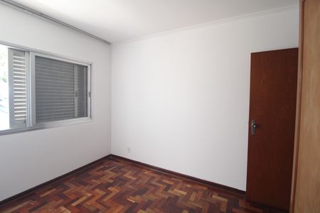 Casa à venda com 179m², 3 quartos e 2 vagasQuarto 1