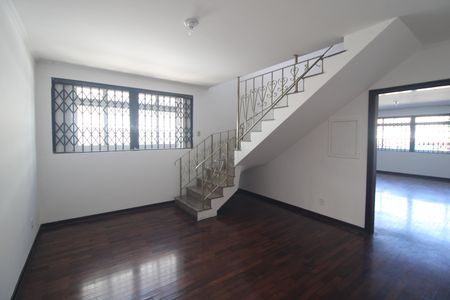 Casa à venda com 179m², 3 quartos e 2 vagasSala 2