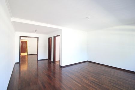 Casa à venda com 179m², 3 quartos e 2 vagasSala 1