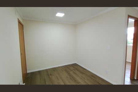 Sala de apartamento para alugar com 2 quartos, 35m² em Parque Santa Rosa, Suzano