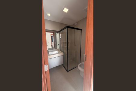 Banheiro Social de apartamento para alugar com 2 quartos, 66m² em Parque Amazonia, Goiânia