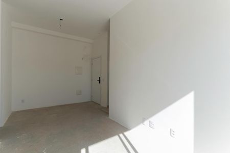 Sala de apartamento à venda com 2 quartos, 83m² em Vila Bandeirantes, São Paulo