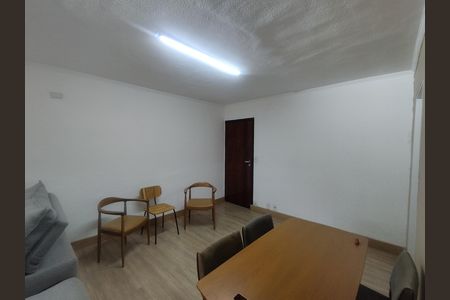Apartamento para alugar com 80m², 2 quartos e 6 vagas Apartamento para alugar com 80m², 2 quartos e 6 vagasSala