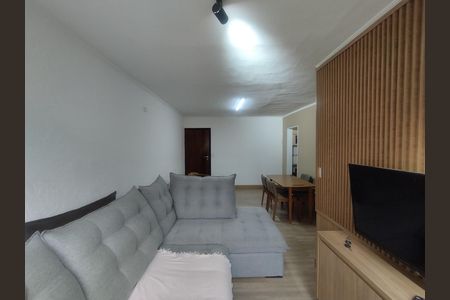 Apartamento para alugar com 80m², 2 quartos e 6 vagas Apartamento para alugar com 80m², 2 quartos e 6 vagasSala