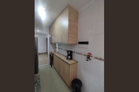 Apartamento para alugar com 80m², 2 quartos e 6 vagas Apartamento para alugar com 80m², 2 quartos e 6 vagasCozinha - Armários