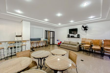 Apartamento à venda com 63m², 2 quartos e 1 vagaÁrea comum