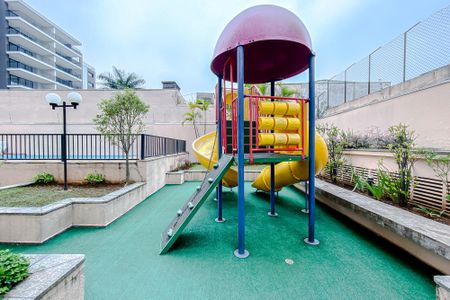 Apartamento à venda com 63m², 2 quartos e 1 vagaÁrea comum - Playground
