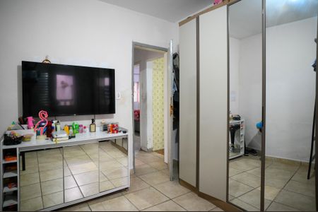 Casa à venda com 200m², 5 quartos e 1 vagaCasa 1