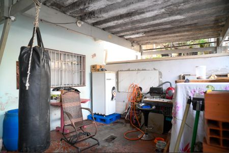 Casa à venda com 200m², 5 quartos e 1 vagaGaragem