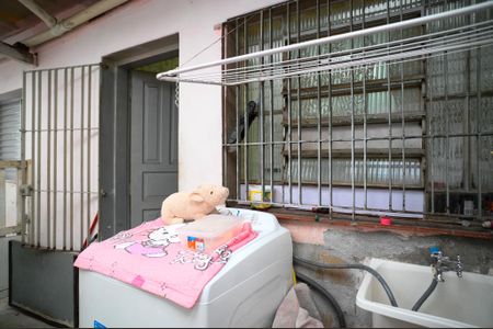 Casa à venda com 200m², 5 quartos e 1 vagaCasa 1