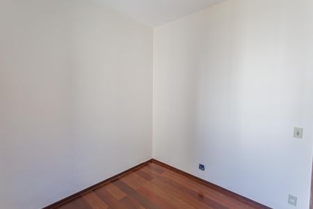 Apartamento à venda com 100m², 3 quartos e 2 vagasQuarto 2