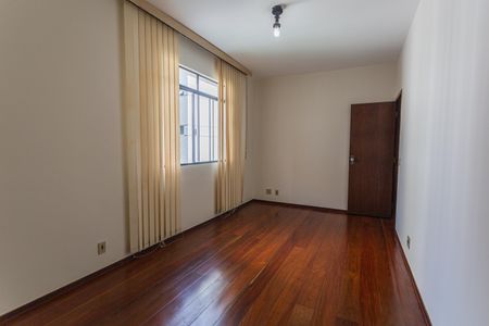 Sala de apartamento à venda com 3 quartos, 100m² em Santo Antônio, Belo Horizonte