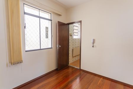 Apartamento à venda com 100m², 3 quartos e 2 vagasCopa