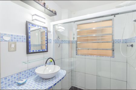 Banheiro de apartamento para alugar com 1 quarto, 52m² em Vila Mariana, São Paulo