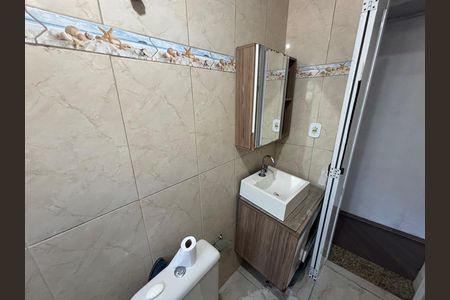 Casa para alugar com 75m², 3 quartos e 2 vagas Casa para alugar com 75m², 3 quartos e 2 vagasBanheiro