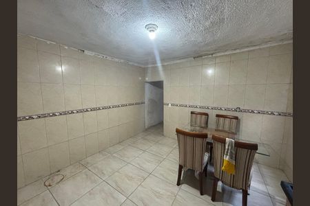 Casa para alugar com 75m², 3 quartos e 2 vagas Casa para alugar com 75m², 3 quartos e 2 vagasCozinha