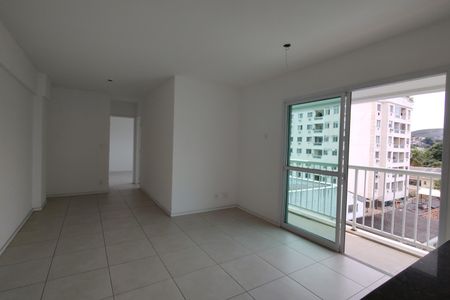 Apartamento para alugar com 2 quartos, 60m² em Taquara, Rio de Janeiro