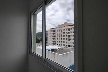Apartamento para alugar com 60m², 2 quartos e 1 vaga