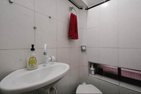 Casa para alugar com 125m², 2 quartos e 2 vagasLavabo