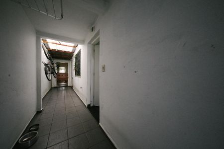 Casa para alugar com 125m², 2 quartos e 2 vagasCorredor