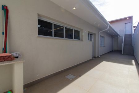 Casa à venda com 270m², 4 quartos e 4 vagas Casa à venda com 270m², 4 quartos e 4 vagasÁrea de Serviço