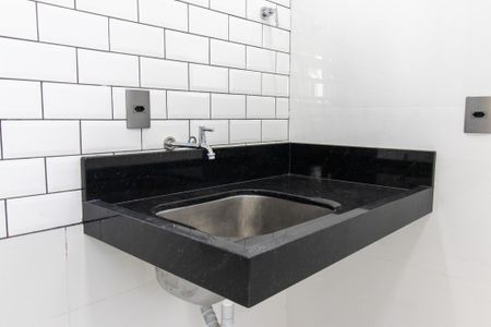 Casa à venda com 270m², 4 quartos e 4 vagas Casa à venda com 270m², 4 quartos e 4 vagasÁrea de Serviço