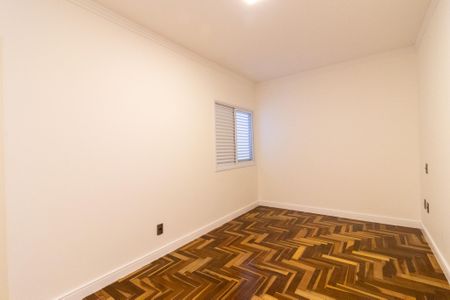 Casa à venda com 270m², 4 quartos e 4 vagas Casa à venda com 270m², 4 quartos e 4 vagasSuite 4