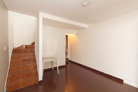 Sala de casa para alugar com 2 quartos, 100m² em Itaquera, São Paulo