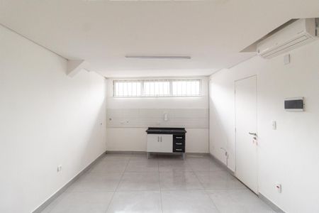 Studio para alugar com 32m², 1 quarto e sem vaga Studio para alugar com 32m², 1 quarto e sem vagaStudio