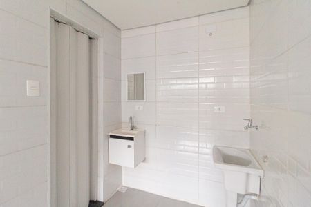 Studio de kitnet/studio para alugar com 1 quarto, 32m² em Parque Jandaia, Carapicuíba