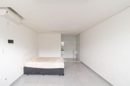 Studio de kitnet/studio para alugar com 1 quarto, 32m² em Parque Jandaia, Carapicuíba
