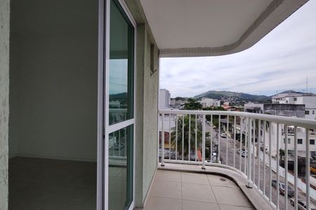 Apartamento para alugar com 65m², 2 quartos e 1 vaga Apartamento para alugar com 65m², 2 quartos e 1 vagaVaranda