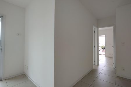 Sala de apartamento para alugar com 2 quartos, 65m² em Taquara, Rio de Janeiro