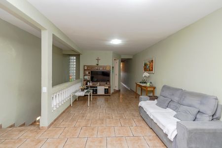 Sala de casa à venda com 2 quartos, 165m² em Jardim Iracema, São Paulo