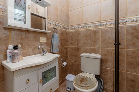 Casa para alugar com 165m², 2 quartos e 1 vaga Casa para alugar com 165m², 2 quartos e 1 vagaBanheiro