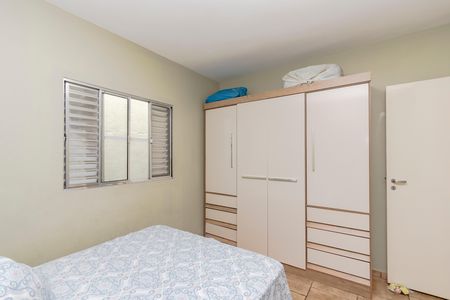 Casa para alugar com 165m², 2 quartos e 1 vaga Casa para alugar com 165m², 2 quartos e 1 vagaQuarto 2