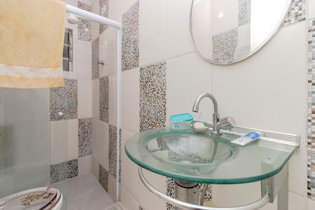 Casa para alugar com 165m², 2 quartos e 1 vaga Casa para alugar com 165m², 2 quartos e 1 vagaBanheiro 2