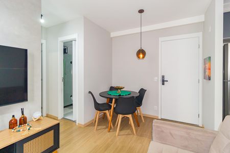 Apartamento à venda com 38m², 2 quartos e sem vaga Apartamento à venda com 38m², 2 quartos e sem vagaSala