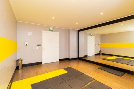 Apartamento à venda com 38m², 2 quartos e sem vaga Apartamento à venda com 38m², 2 quartos e sem vagaSala de Lutas