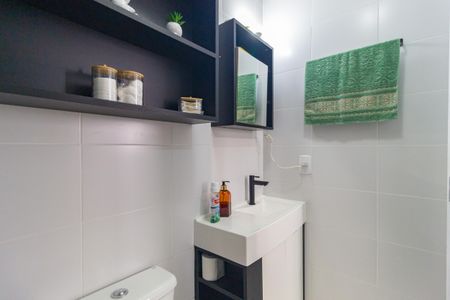 Apartamento à venda com 38m², 2 quartos e sem vaga Apartamento à venda com 38m², 2 quartos e sem vagaBanheiro