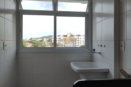 Apartamento para alugar com 63m², 2 quartos e 1 vaga Apartamento para alugar com 63m², 2 quartos e 1 vagaÁrea de Serviço
